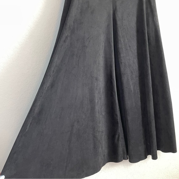 Zara Black Suede Long Maxi Skirt Size Medium - Picture 2 of 9